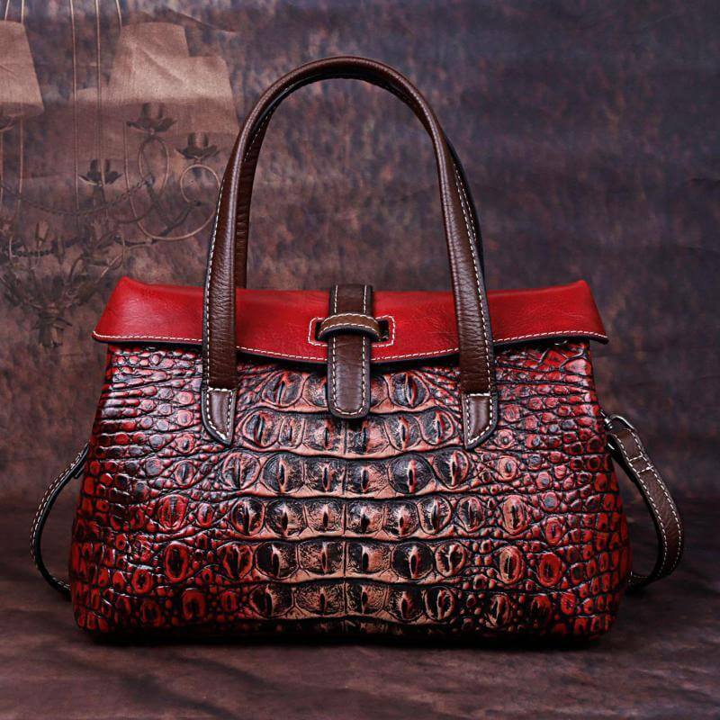 One Shoulder Messenger real leather bag with crocodile pattern, featuring cowhide leather and trendy pillow bag style, medium-sized for everyday use