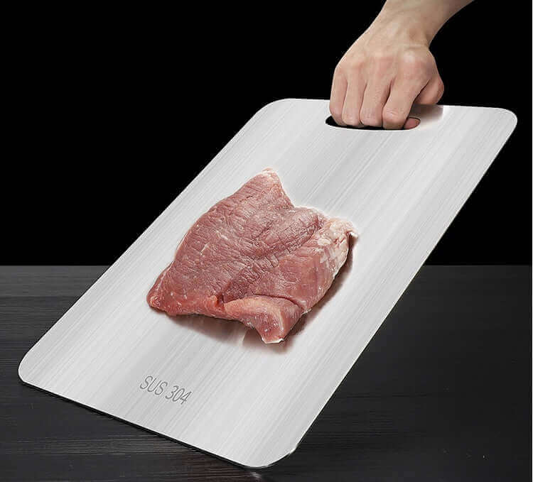 Premium-Schneidebrett aus Edelstahl – langlebig, hygienisch, modern