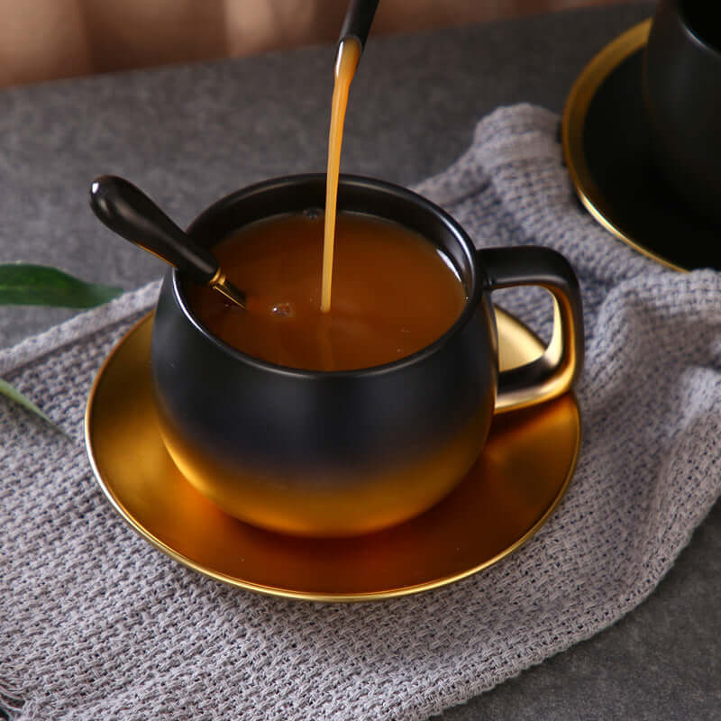 Einfache Kaffeetasse Set Farbverlauf Gold Matt Schwarz Goldrand Kaffeetasse