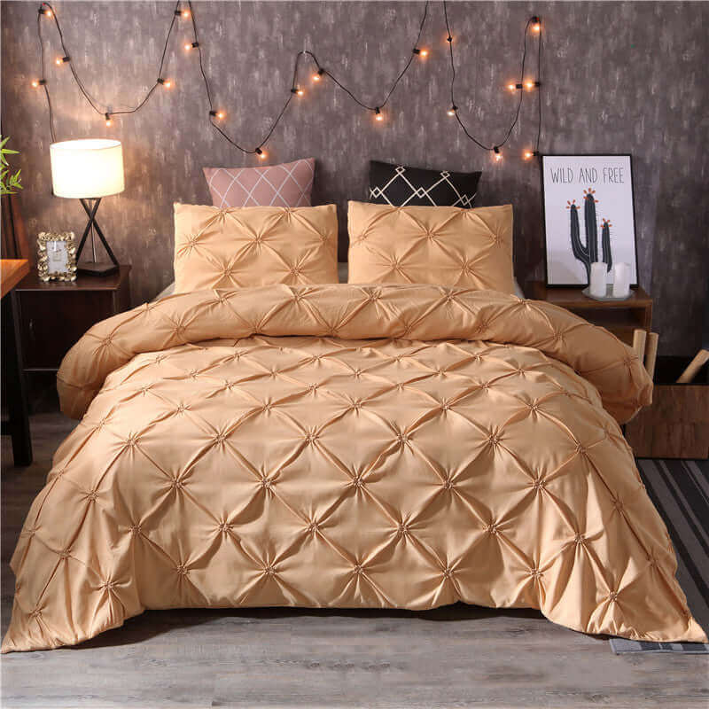Indulge in Luxury: Pinch Pleat Duvet Cover Set