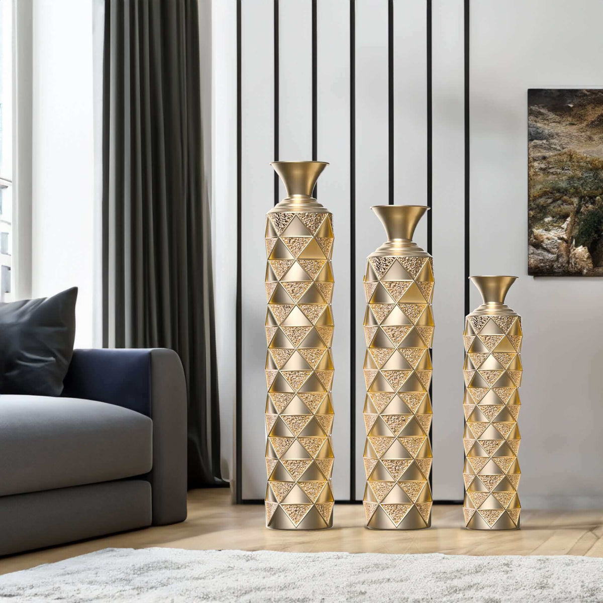 High pressure metal center vase Gold