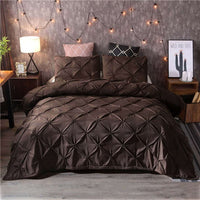 Indulge in Luxury: Pinch Pleat Duvet Cover Set