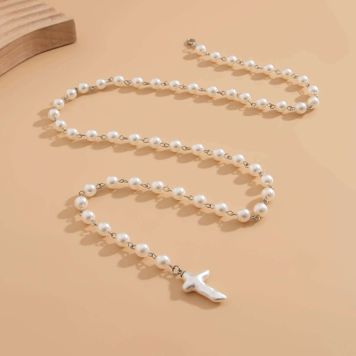 Fashion Stringed Pearls Y-shaped Necklace Cross
