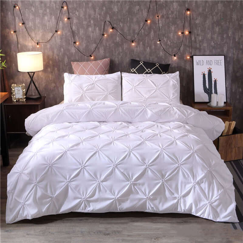 Indulge in Luxury: Pinch Pleat Duvet Cover Set