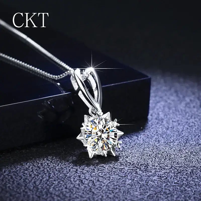 Luxury PT950 Platinum 1CT Certified Moissanite Necklace Sunflower Diamond Pendant Necklace for Women Promise Wedding Jewelry