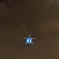 Fashion Moon Natural Glowing Stone Healing Necklace Women Gift Charm Luminous Pendant Necklace Jewelry